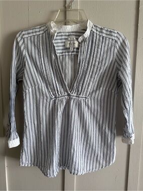 Abercrombie & Fitch · 100% Cotton White Tunic with Navy Stripes (Size M)